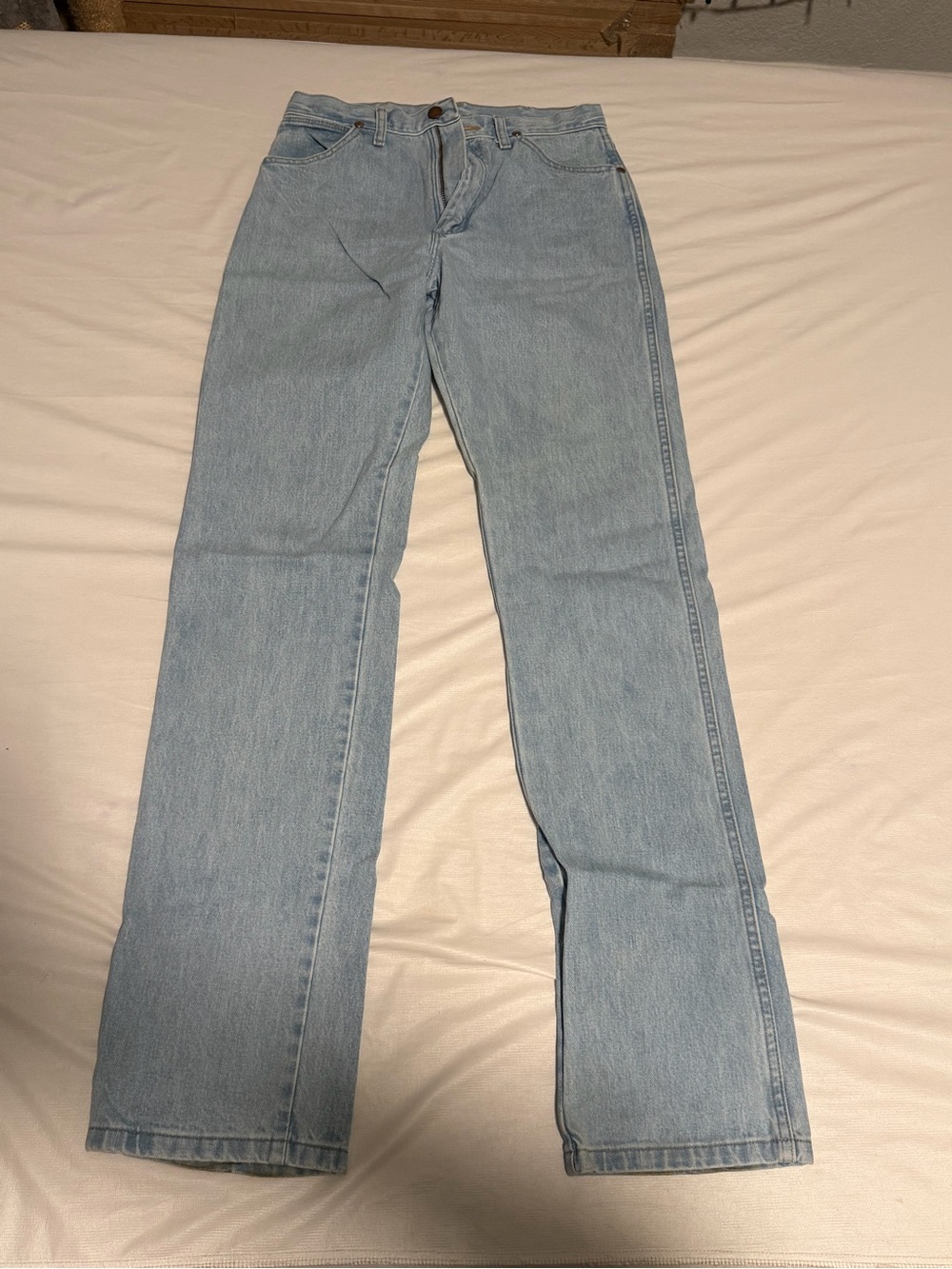 Women’s Wrangler Original Cowboy Cut Light Blue Jeans NWOT